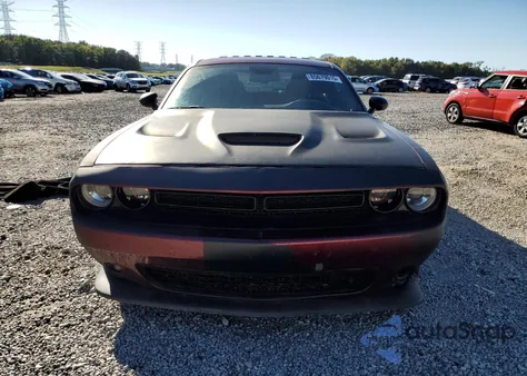 2019 Dodge Challenger R/T z USA, uszkodzony, nr VIN 2C3CDZBT0KH683267